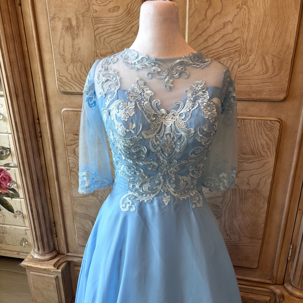 NEW, Blue Dress, Mother of the Bride, Gender Reveal, Chiffon, NWOT, Size L/14 - Picture 5 of 13